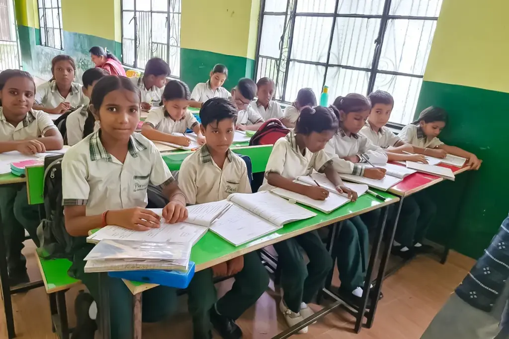 free holistic education